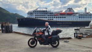 MS Polaris in Oksfjord, Postschiffreise mit Bike 2024 ©hreitz